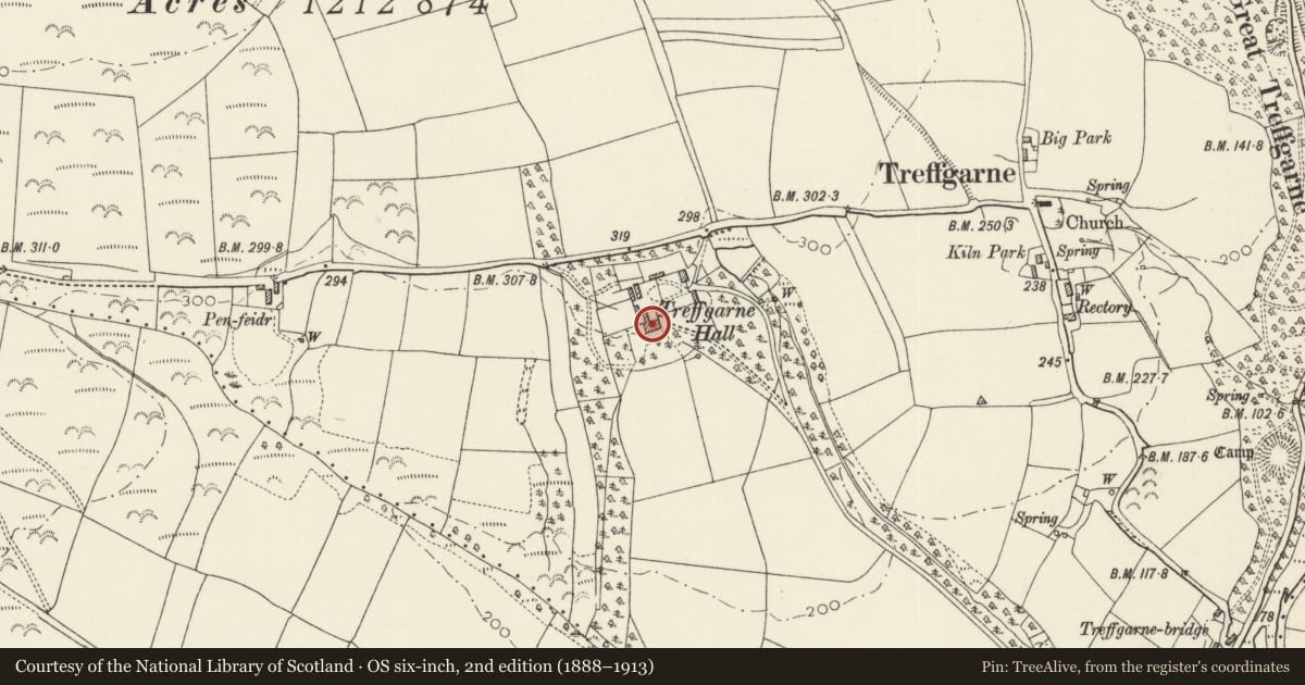Ordnance Survey six-inch map, 2nd edition (1888–1913) covering the location of Treffgarne Hall, Wolfscastle, Pembrokeshire, with a pin at the register's coordinates