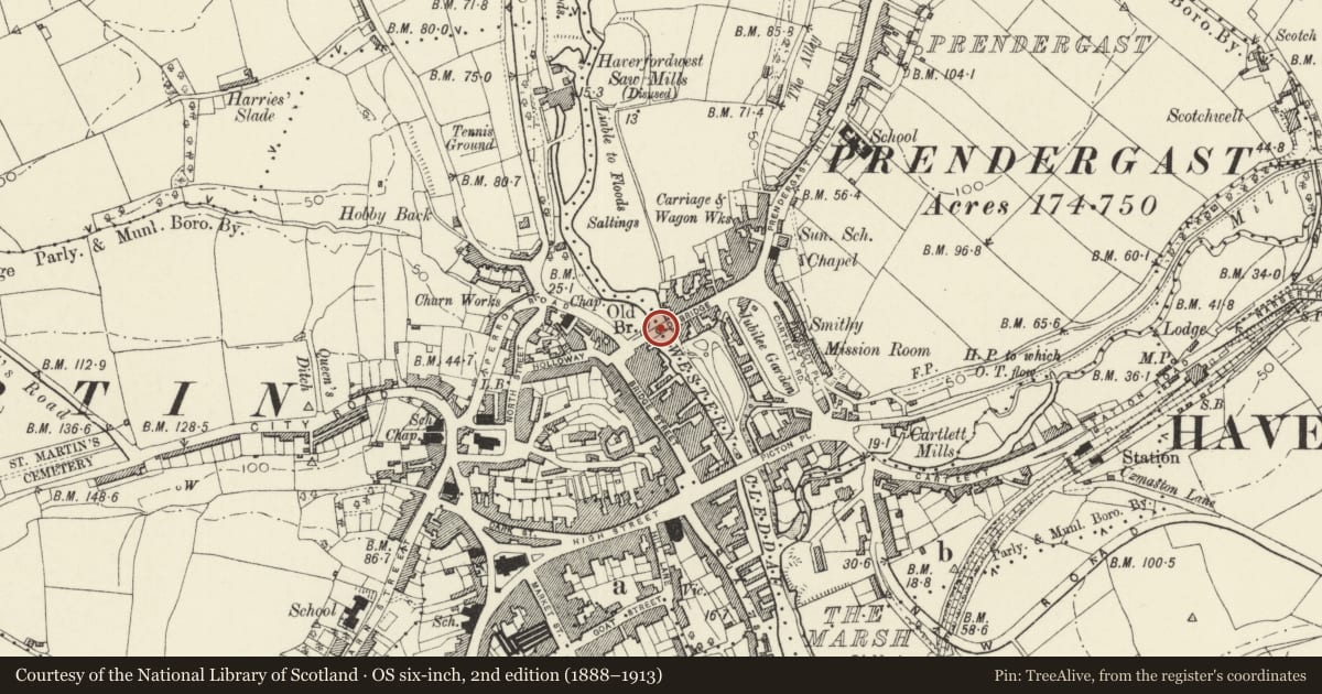Ordnance Survey six-inch map, 2nd edition (1888–1913) covering the location of The Old Bridge, Haverfordwest, Pembrokeshire, with a pin at the register's coordinates