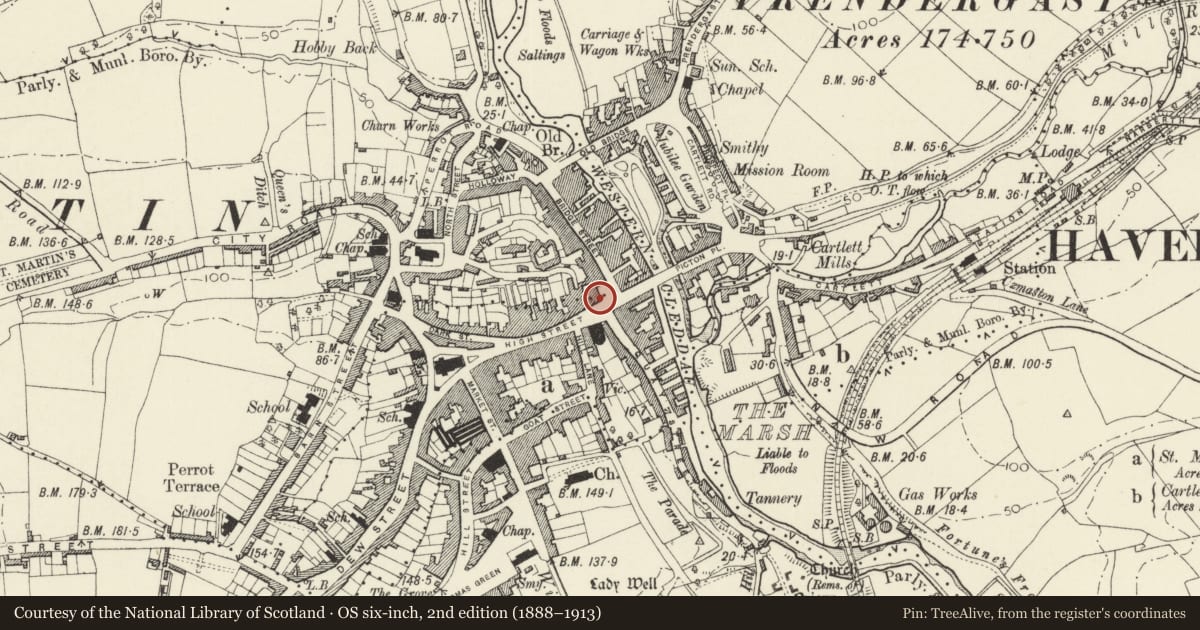 Ordnance Survey six-inch map, 2nd edition (1888–1913) covering the location of Castle Hotel, Haverfordwest, Pembrokeshire, with a pin at the register's coordinates