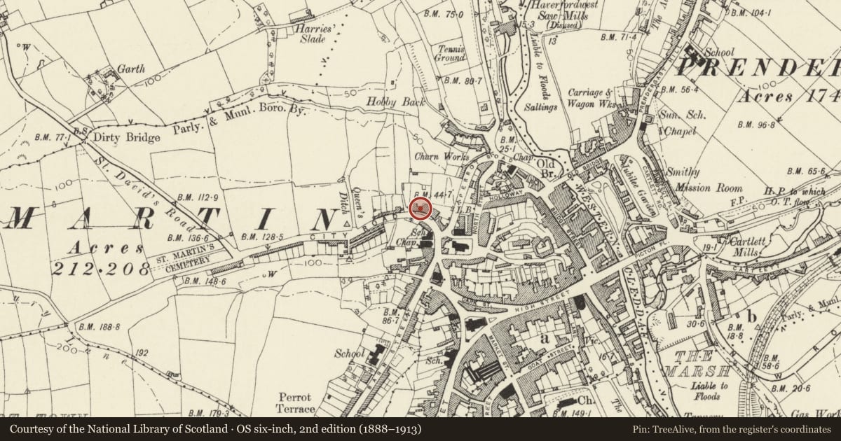 Ordnance Survey six-inch map, 2nd edition (1888–1913) covering the location of 28 City Road, Haverfordwest, Pembrokeshire, with a pin at the register's coordinates