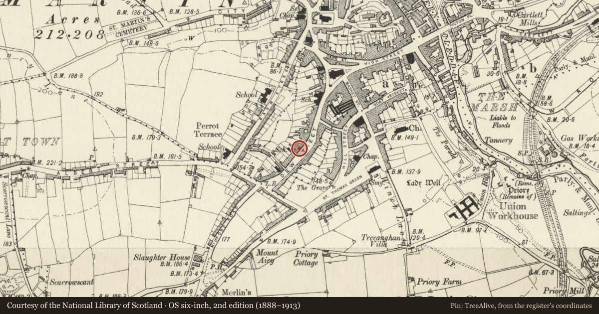 Ordnance Survey six-inch map, 2nd edition (1888–1913) covering the location of Haverfordwest Tavern, Pembrokeshire, with a pin at the register's coordinates
