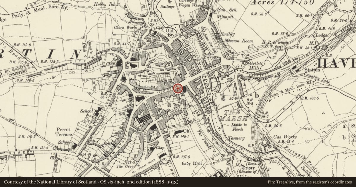 Ordnance Survey six-inch map, 2nd edition (1888–1913) covering the location of 43 High Street, Haverfordwest, Pembrokeshire, with a pin at the register's coordinates