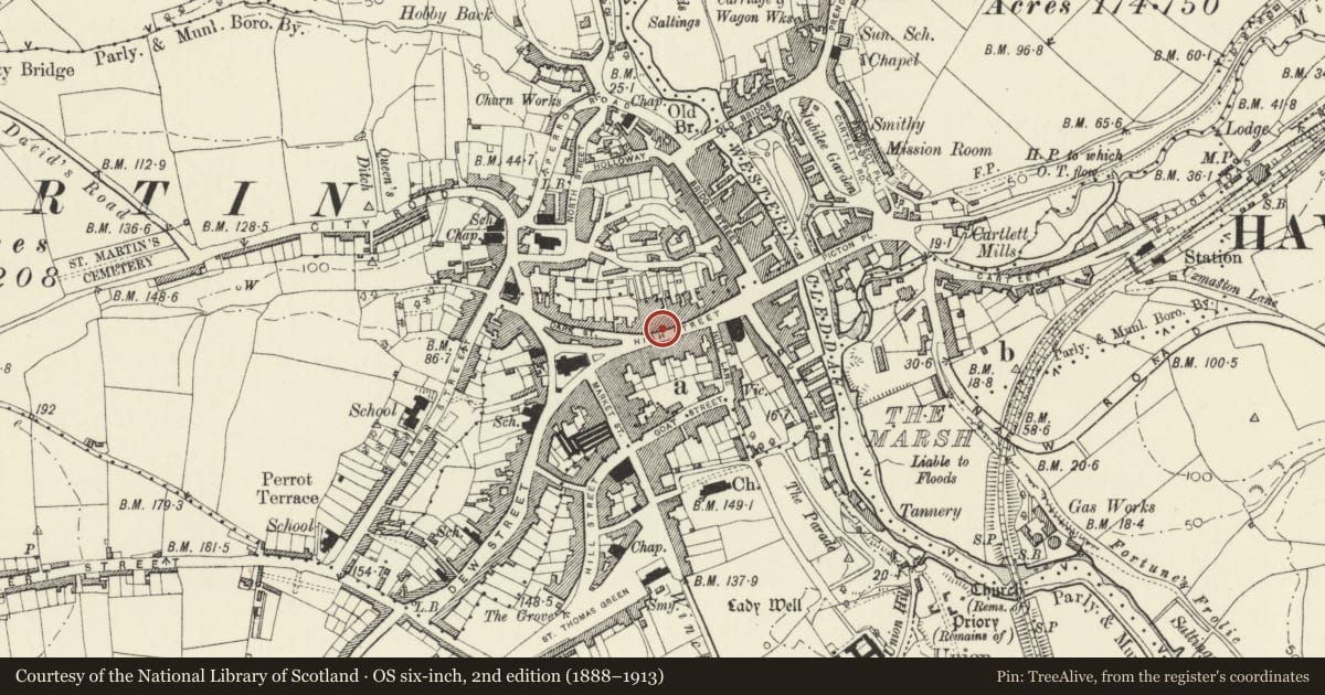 Ordnance Survey six-inch map, 2nd edition (1888–1913) covering the location of 24 High Street, Haverfordwest, Pembrokeshire, with a pin at the register's coordinates