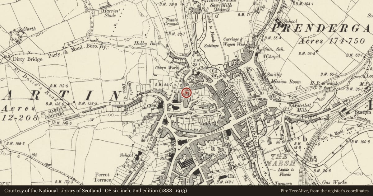 Ordnance Survey six-inch map, 2nd edition (1888–1913) covering the location of No. 1 Castle Terrace, Haverfordwest, Pembrokeshire, with a pin at the register's coordinates