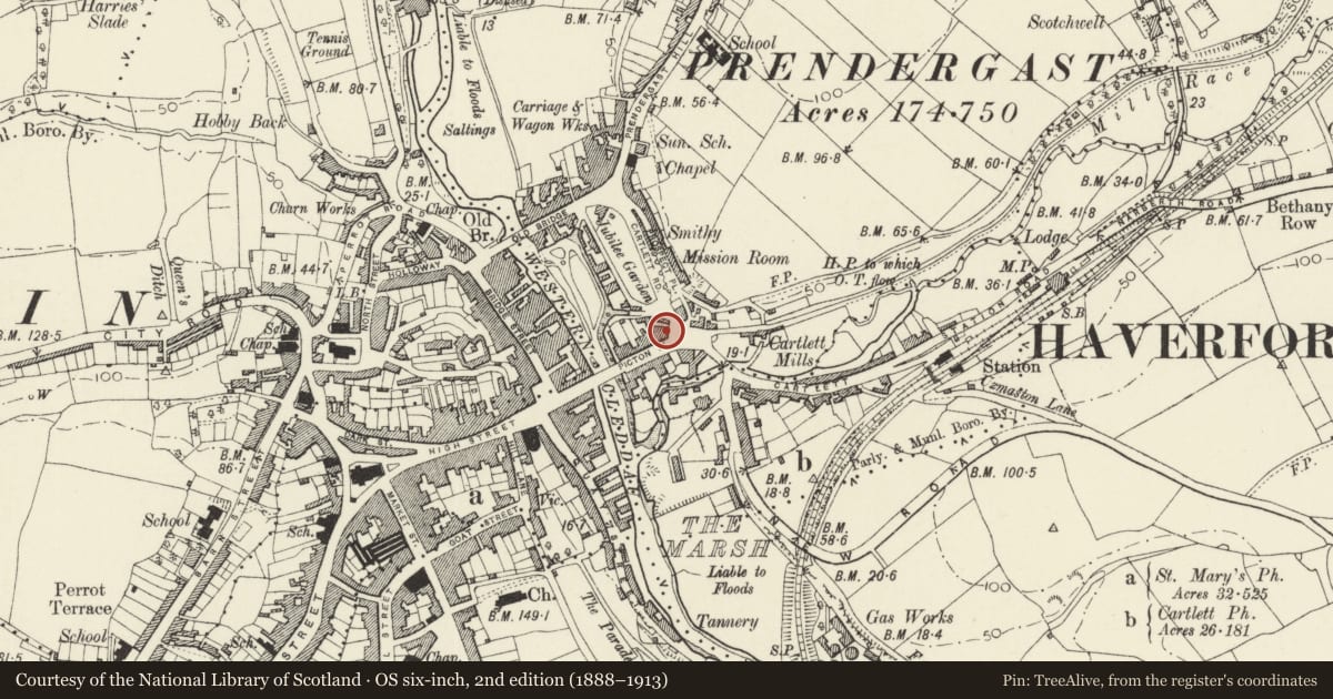 Ordnance Survey six-inch map, 2nd edition (1888–1913) covering the location of The County Hotel, Haverfordwest, Pembrokeshire, with a pin at the register's coordinates