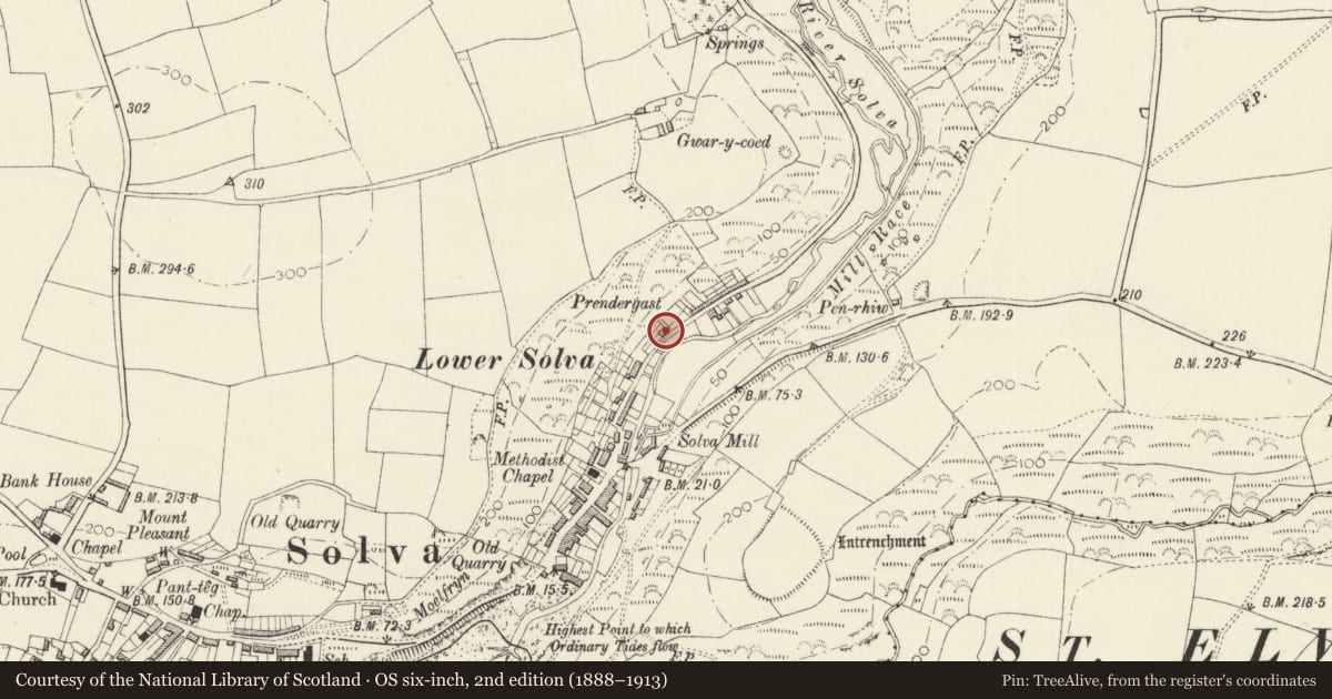 Ordnance Survey six-inch map, 2nd edition (1888–1913) covering the location of Glennydd, Solva, Pembrokeshire, with a pin at the register's coordinates