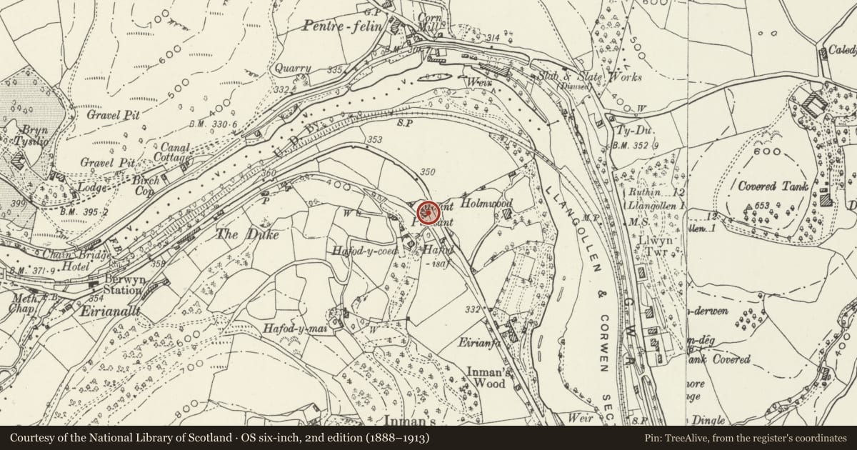Ordnance Survey six-inch map, 2nd edition (1888–1913) covering the location of Henllys, Llangollen, Denbighshire, with a pin at the register's coordinates
