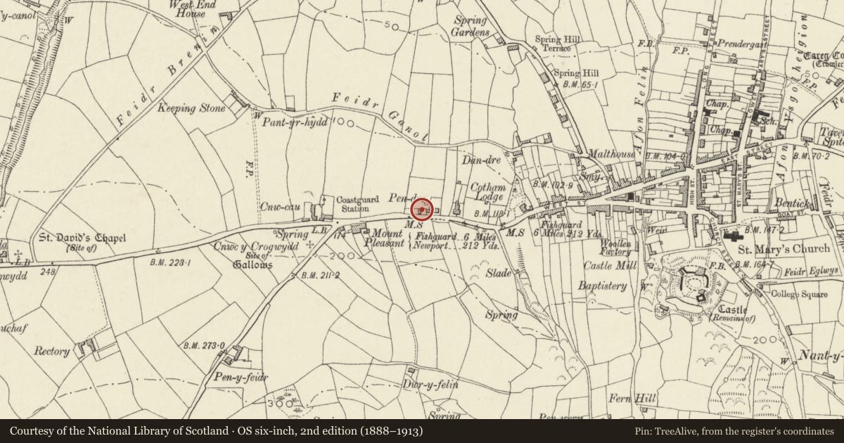 Ordnance Survey six-inch map, 2nd edition (1888–1913) covering the location of Highway Farmhouse, Newport, Pembrokeshire, with a pin at the register's coordinates