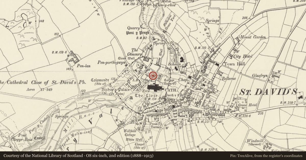 Ordnance Survey six-inch map, 2nd edition (1888–1913) covering the location of Retaining Wall on NE.Side of River Alun between Bridge by Pen-y-Ffos and Bridge behind Cloister Hall, St. David's and the Cathedral Close, Pembrokeshire, with a pin at the register's coordinates