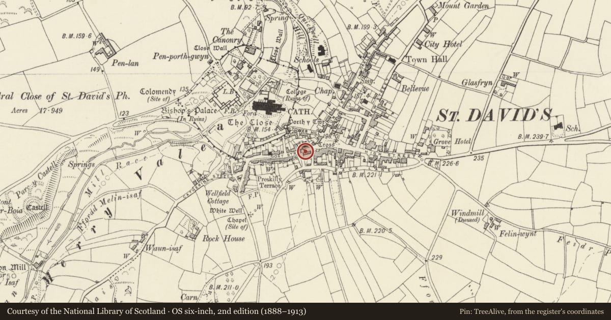 Ordnance Survey six-inch map, 2nd edition (1888–1913) covering the location of 5 Goat Street, St. David's and the Cathedral Close, Pembrokeshire, with a pin at the register's coordinates
