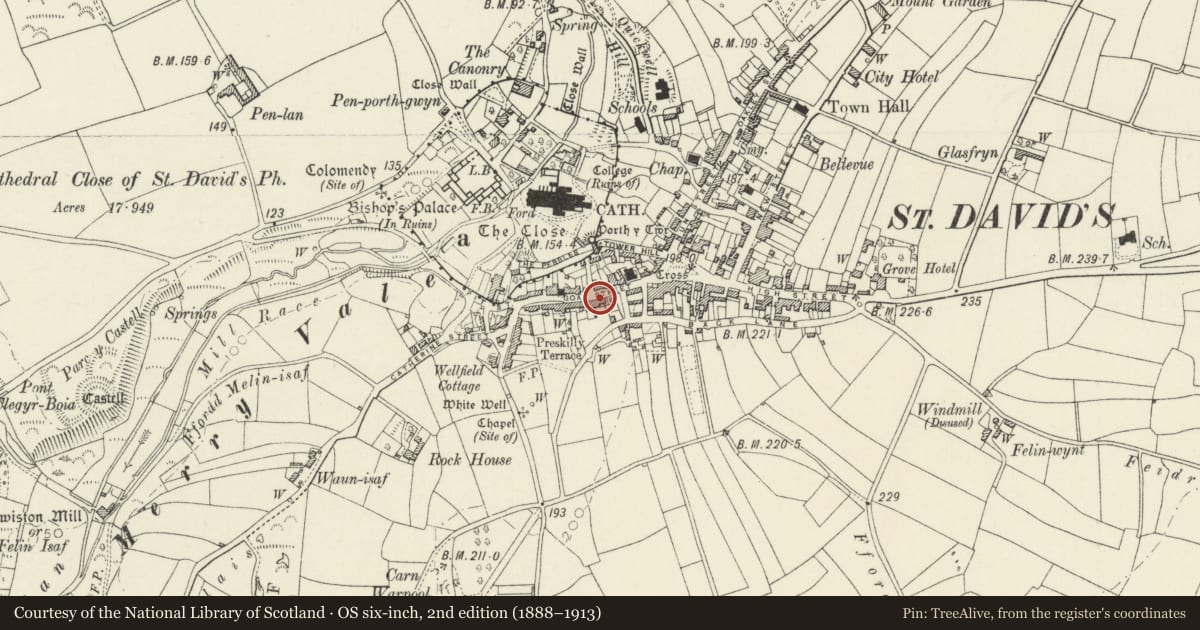 Ordnance Survey six-inch map, 2nd edition (1888–1913) covering the location of 15 Goat Street, St. David's and the Cathedral Close, Pembrokeshire, with a pin at the register's coordinates