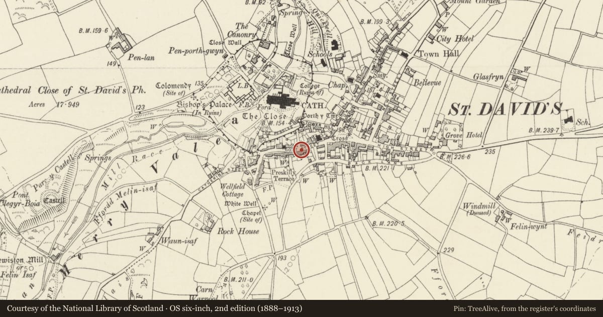 Ordnance Survey six-inch map, 2nd edition (1888–1913) covering the location of 17 Goat Street, St. David's and the Cathedral Close, Pembrokeshire, with a pin at the register's coordinates