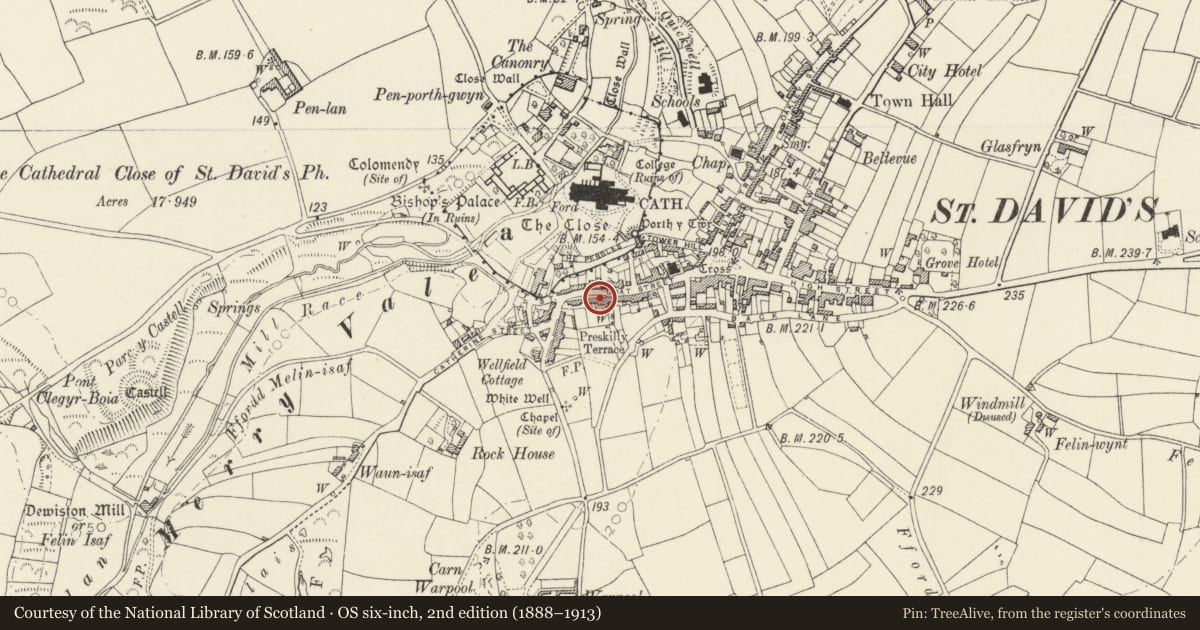 Ordnance Survey six-inch map, 2nd edition (1888–1913) covering the location of 35 Goat Street, St. David's and the Cathedral Close, Pembrokeshire, with a pin at the register's coordinates