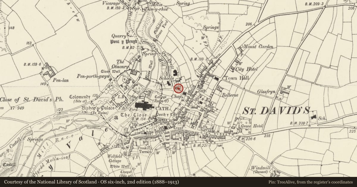 Ordnance Survey six-inch map, 2nd edition (1888–1913) covering the location of 4 Quickwell Hill, St. David's and the Cathedral Close, Pembrokeshire, with a pin at the register's coordinates