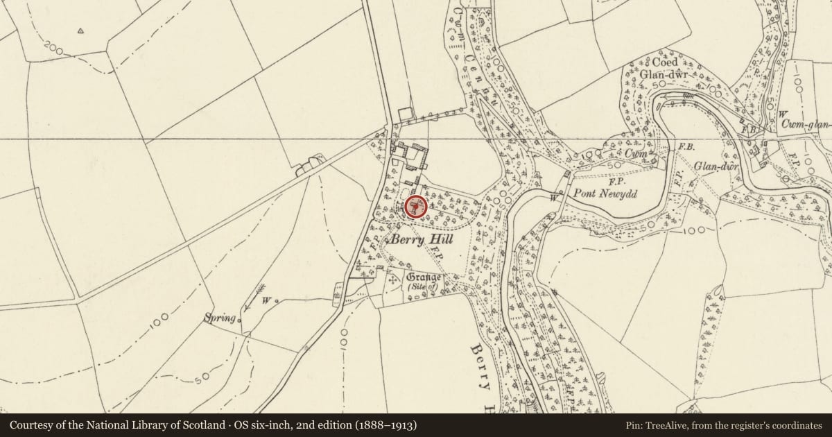 Ordnance Survey six-inch map, 2nd edition (1888–1913) covering the location of Berry Hill Farmhouse, Nevern, Pembrokeshire, with a pin at the register's coordinates
