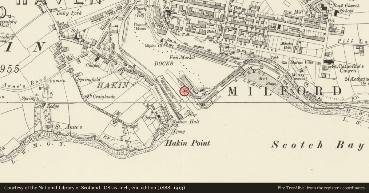 Ordnance Survey six-inch map, 2nd edition (1888–1913) covering the location of One of 28 Bollards Flanking Entrance Lock, Milford Haven, Pembrokeshire, with a pin at the register's coordinates