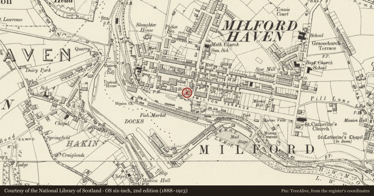 Ordnance Survey six-inch map, 2nd edition (1888–1913) covering the location of Midland Bank, Milford Haven, Pembrokeshire, with a pin at the register's coordinates