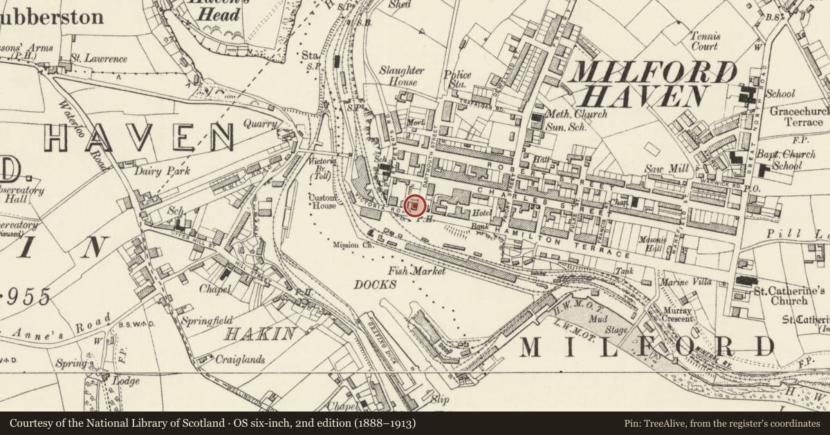 Ordnance Survey six-inch map, 2nd edition (1888–1913) covering the location of 8 Victoria Road, Milford Haven, Pembrokeshire, with a pin at the register's coordinates
