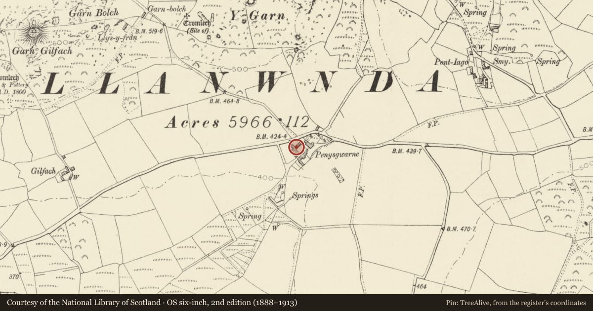Ordnance Survey six-inch map, 2nd edition (1888–1913) covering the location of Range of attached Farm buildings at Penysgwarne, Pencaer, Pembrokeshire, with a pin at the register's coordinates