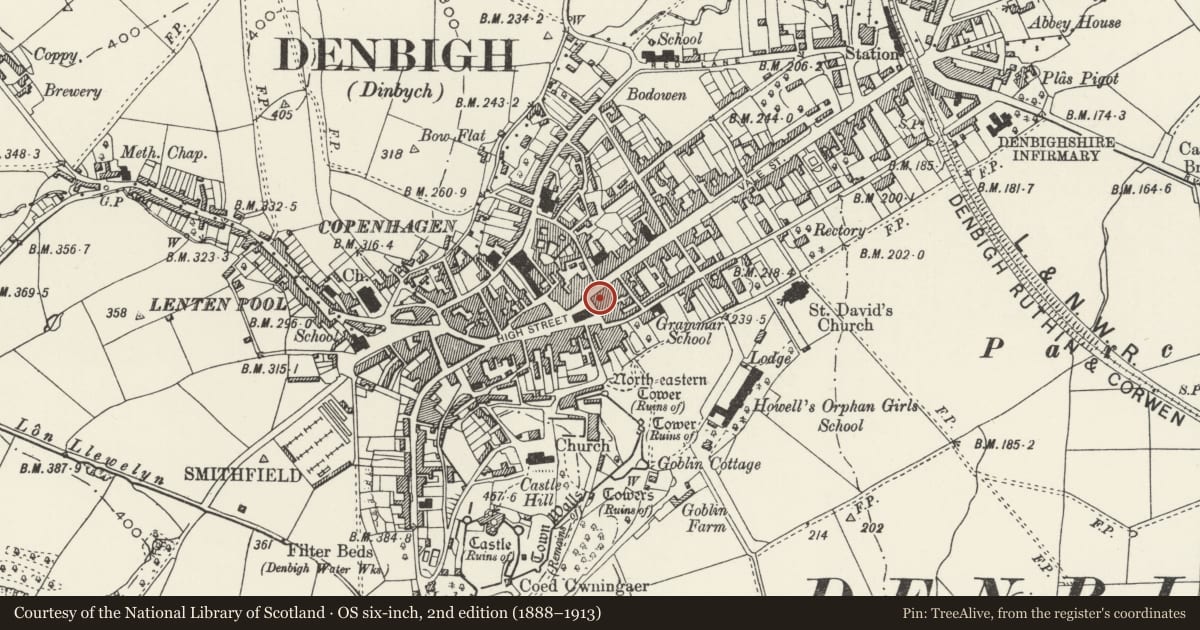 Ordnance Survey six-inch map, 2nd edition (1888–1913) covering the location of Town Cross, Denbigh, Denbighshire, with a pin at the register's coordinates
