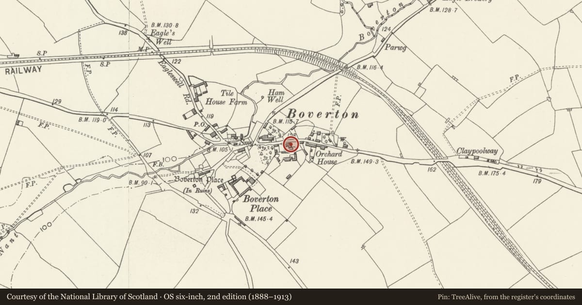 Ordnance Survey six-inch map, 2nd edition (1888–1913) covering the location of Tudor Cottage, Llantwit Major, Vale of Glamorgan, with a pin at the register's coordinates