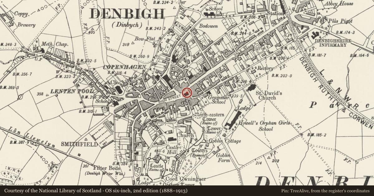 Ordnance Survey six-inch map, 2nd edition (1888–1913) covering the location of Telephone Call-box (No 2), Denbigh, Denbighshire, with a pin at the register's coordinates