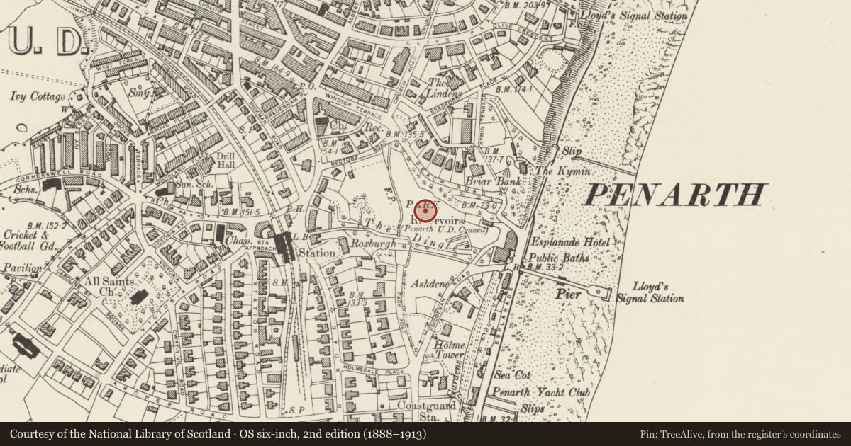 Ordnance Survey six-inch map, 2nd edition (1888–1913) covering the location of Cenotaph, Penarth, Vale of Glamorgan, with a pin at the register's coordinates