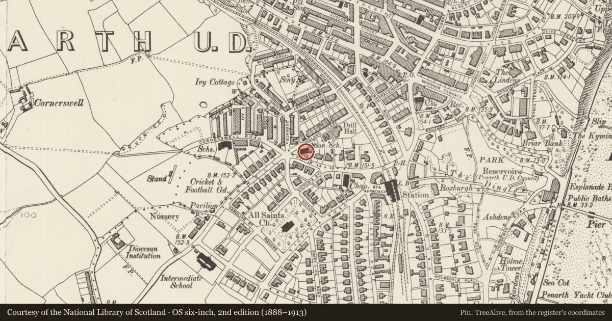 Ordnance Survey six-inch map, 2nd edition (1888–1913) covering the location of Trinity Methodist Church, Penarth, Vale of Glamorgan, with a pin at the register's coordinates