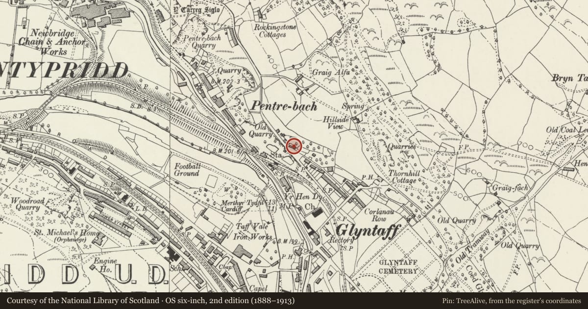 Ordnance Survey six-inch map, 2nd edition (1888–1913) covering the location of 29 Graig-yr-Helfa Road, Pontypridd, Rhondda Cynon Taff, with a pin at the register's coordinates