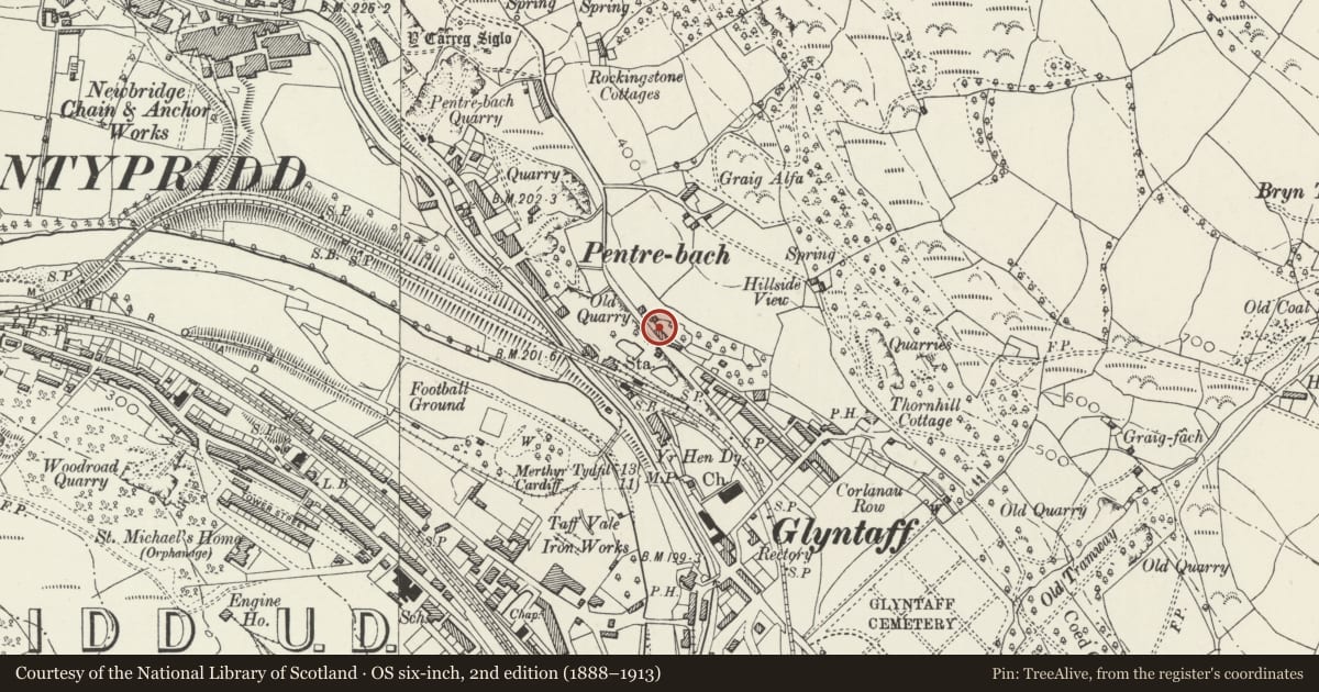 Ordnance Survey six-inch map, 2nd edition (1888–1913) covering the location of 32 Graig-yr-Helfa Road, Pontypridd, Rhondda Cynon Taff, with a pin at the register's coordinates