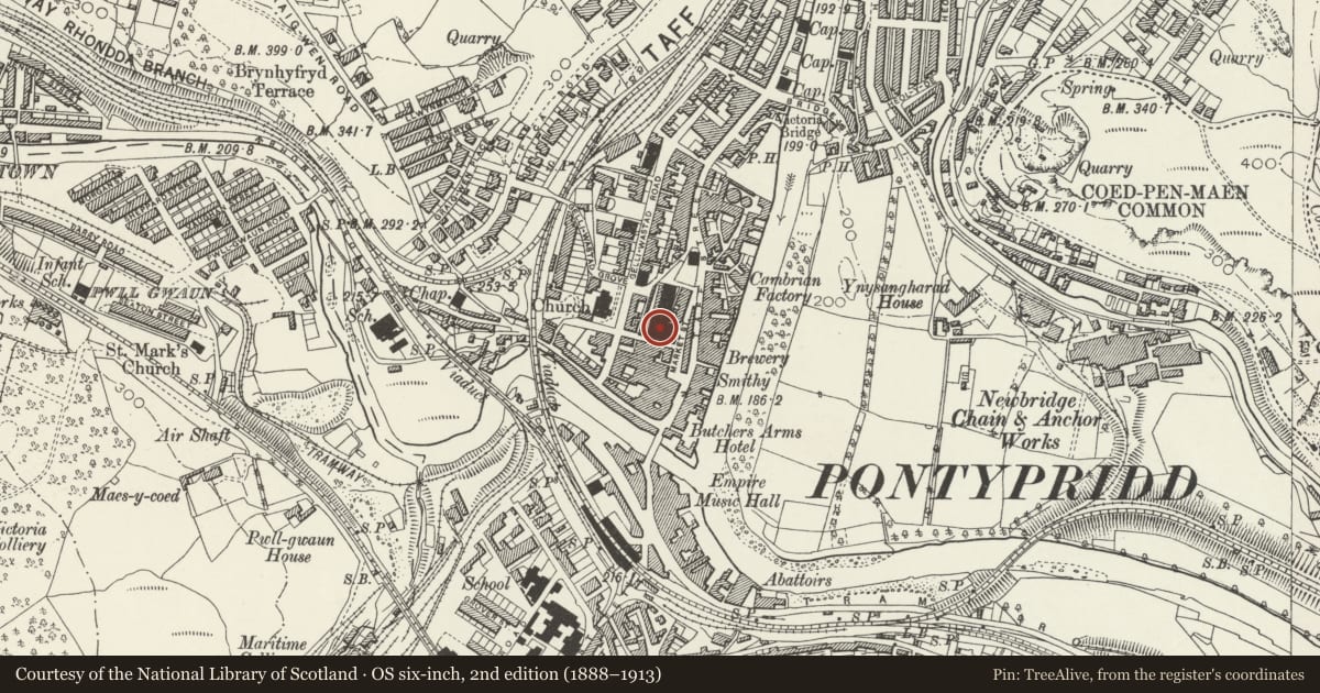 Ordnance Survey six-inch map, 2nd edition (1888–1913) covering the location of Old Market Hall, Pontypridd, Rhondda Cynon Taff, with a pin at the register's coordinates