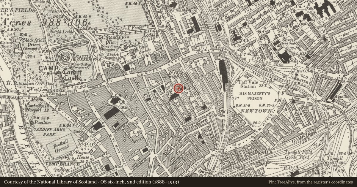 Ordnance Survey six-inch map, 2nd edition (1888–1913) covering the location of Boundary Walls & Piers to Churchyard of Ebeneser URC, Castle, Cardiff, with a pin at the register's coordinates