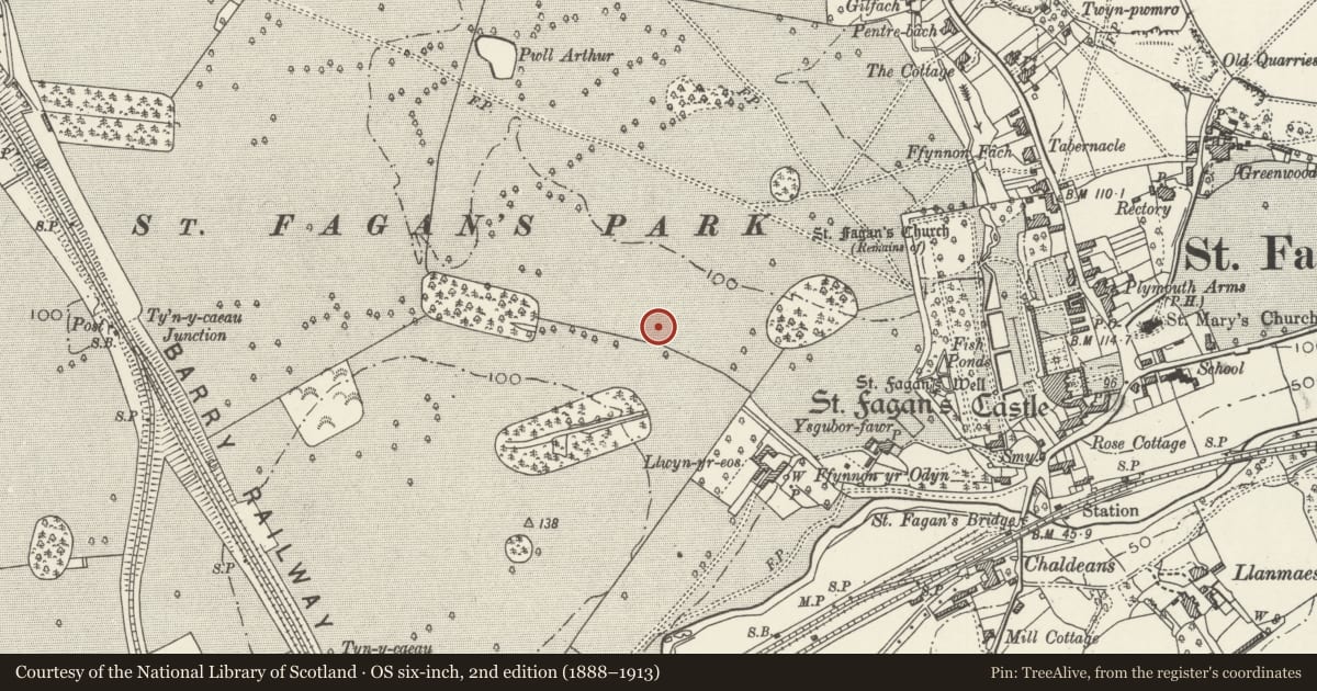 Ordnance Survey six-inch map, 2nd edition (1888–1913) covering the location of Hendre'r-ywydd Uchaf Farmhouse, St. Fagans, Cardiff, with a pin at the register's coordinates
