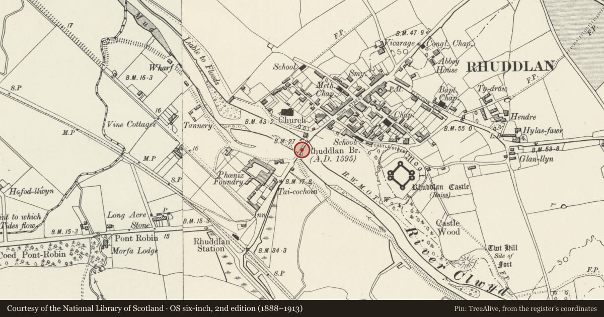 Ordnance Survey six-inch map, 2nd edition (1888–1913) covering the location of Rhuddlan Bridge, Denbighshire, with a pin at the register's coordinates