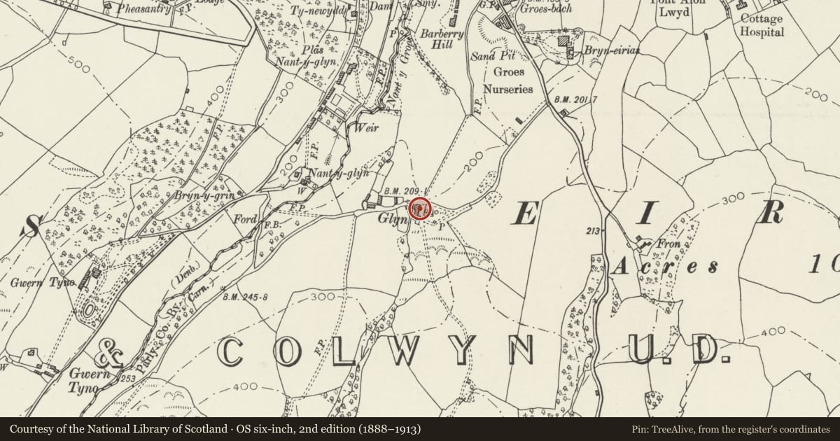 Ordnance Survey six-inch map, 2nd edition (1888–1913) covering the location of Glyn Farmhouse, Colwyn Bay, Conwy, with a pin at the register's coordinates