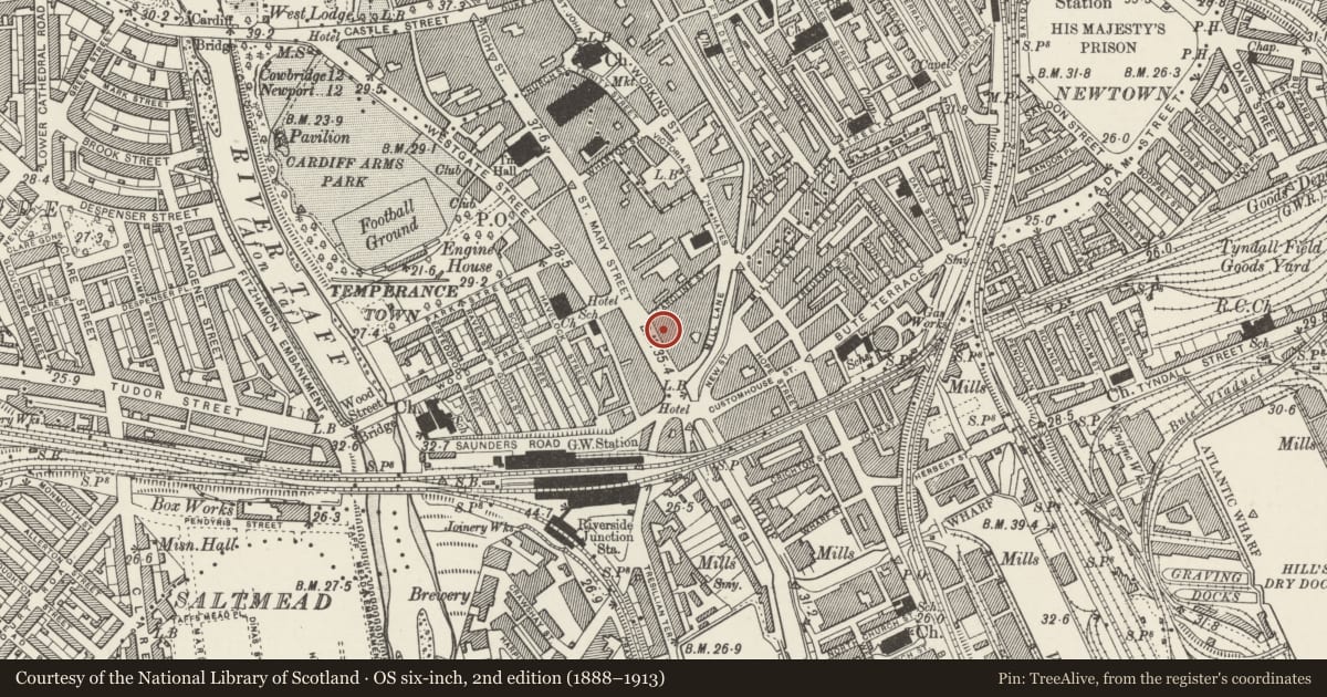 Ordnance Survey six-inch map, 2nd edition (1888–1913) covering the location of Entrance Block to Wyndham Arcade, Castle, Cardiff, with a pin at the register's coordinates