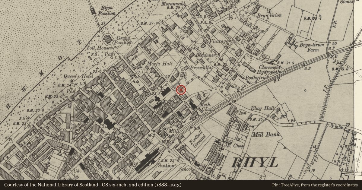 Ordnance Survey six-inch map, 2nd edition (1888–1913) covering the location of 40 Bath Street, Rhyl, Denbighshire, with a pin at the register's coordinates