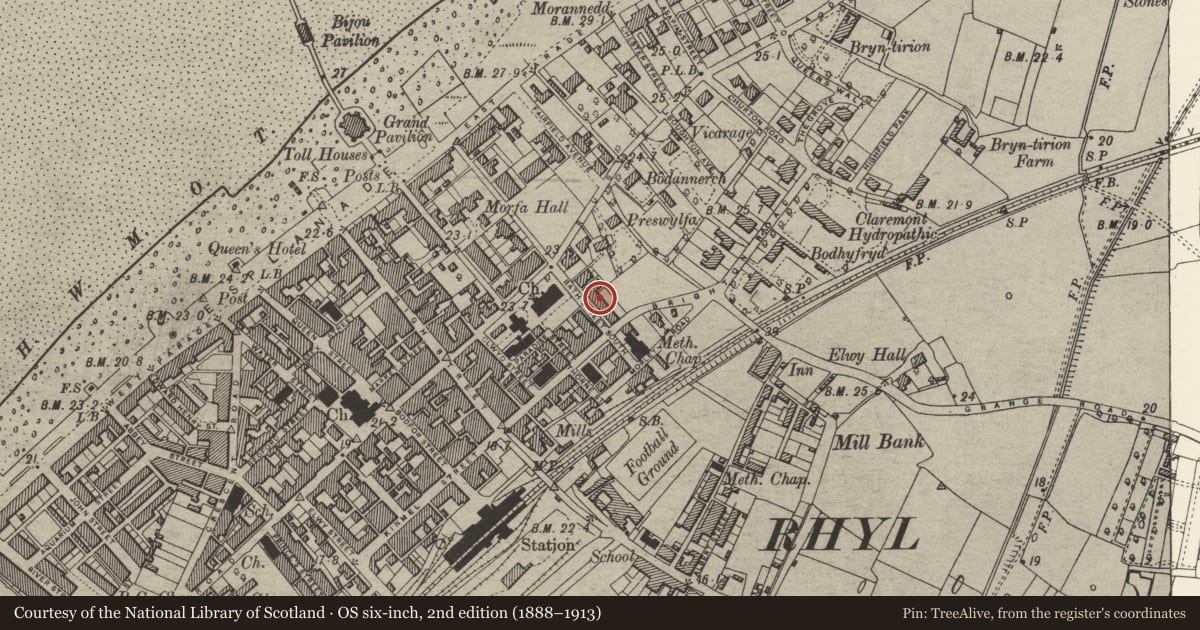 Ordnance Survey six-inch map, 2nd edition (1888–1913) covering the location of 42 Bath Street, Rhyl, Denbighshire, with a pin at the register's coordinates