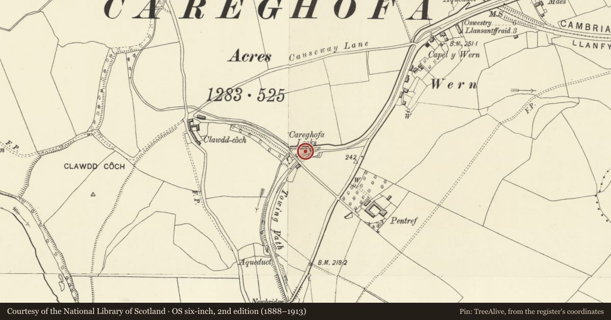Ordnance Survey six-inch map, 2nd edition (1888–1913) covering the location of Pigsty with Walled Pen to E of No 1 The Locks, Carreghofa, Powys, with a pin at the register's coordinates