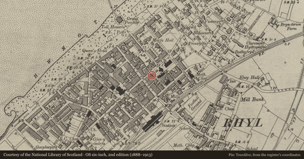 Ordnance Survey six-inch map, 2nd edition (1888–1913) covering the location of 4 Clwyd Street, Rhyl, Denbighshire, with a pin at the register's coordinates