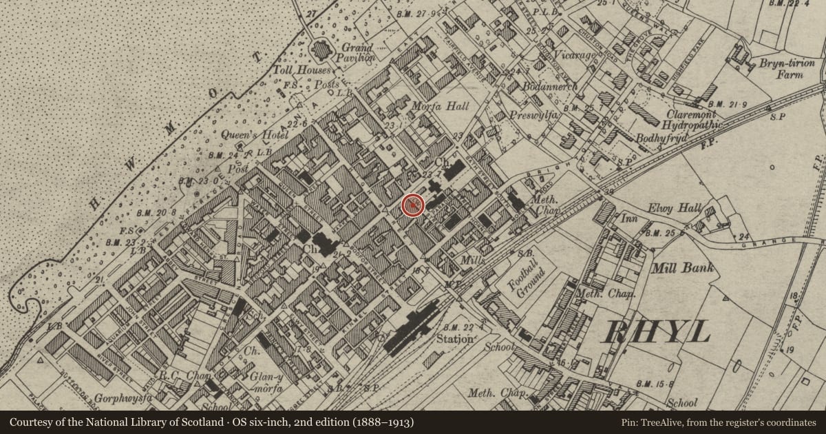 Ordnance Survey six-inch map, 2nd edition (1888–1913) covering the location of 6 Clwyd Street, Rhyl, Denbighshire, with a pin at the register's coordinates