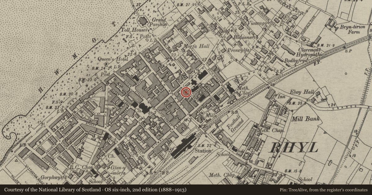 Ordnance Survey six-inch map, 2nd edition (1888–1913) covering the location of 8 Clwyd Street, Rhyl, Denbighshire, with a pin at the register's coordinates