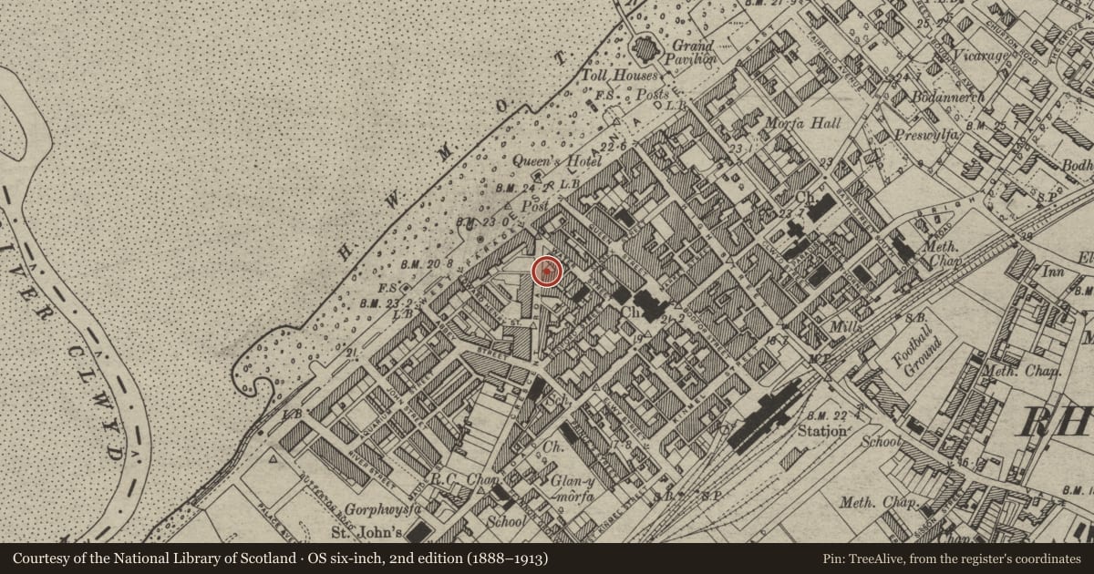 Ordnance Survey six-inch map, 2nd edition (1888–1913) covering the location of Marine Villa, Rhyl, Denbighshire, with a pin at the register's coordinates