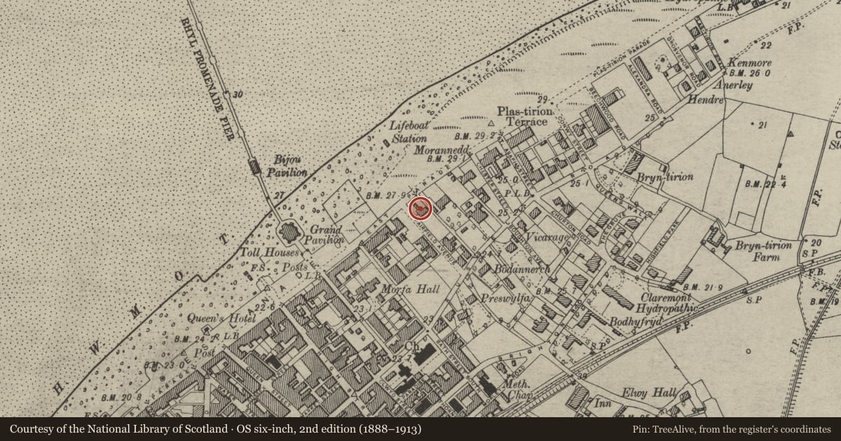 Ordnance Survey six-inch map, 2nd edition (1888–1913) covering the location of Grafton Lodge, Rhyl, Denbighshire, with a pin at the register's coordinates