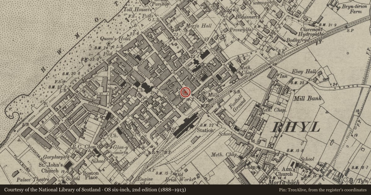 Ordnance Survey six-inch map, 2nd edition (1888–1913) covering the location of 90 High Street, Rhyl, Denbighshire, with a pin at the register's coordinates