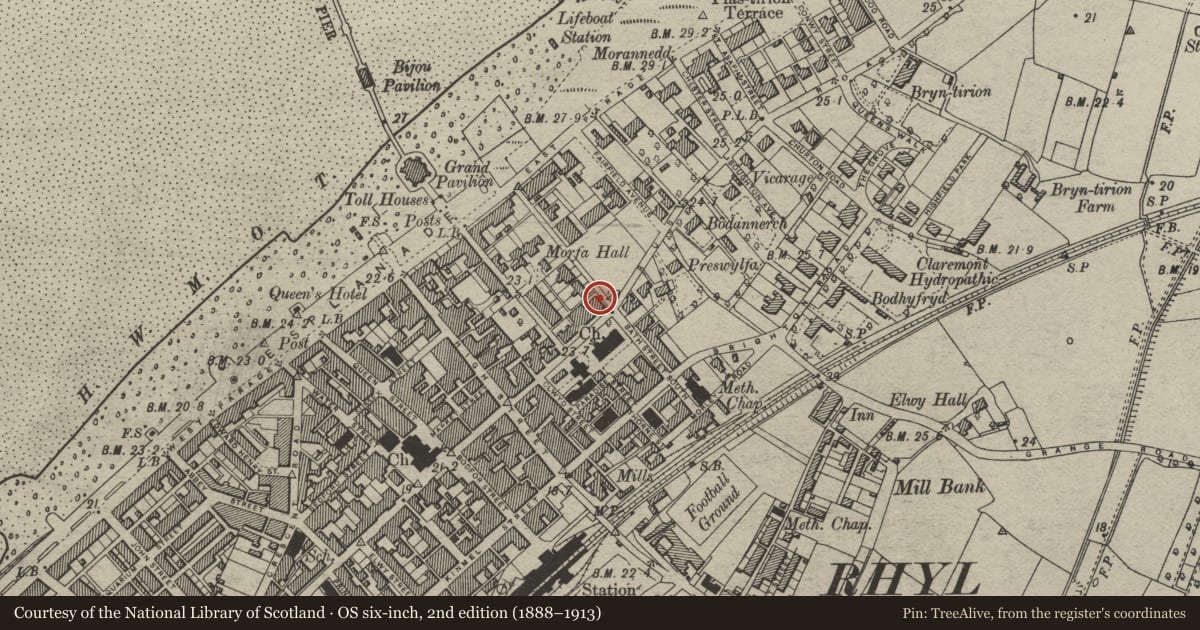 Ordnance Survey six-inch map, 2nd edition (1888–1913) covering the location of Bath Street, Rhyl, Denbighshire, with a pin at the register's coordinates