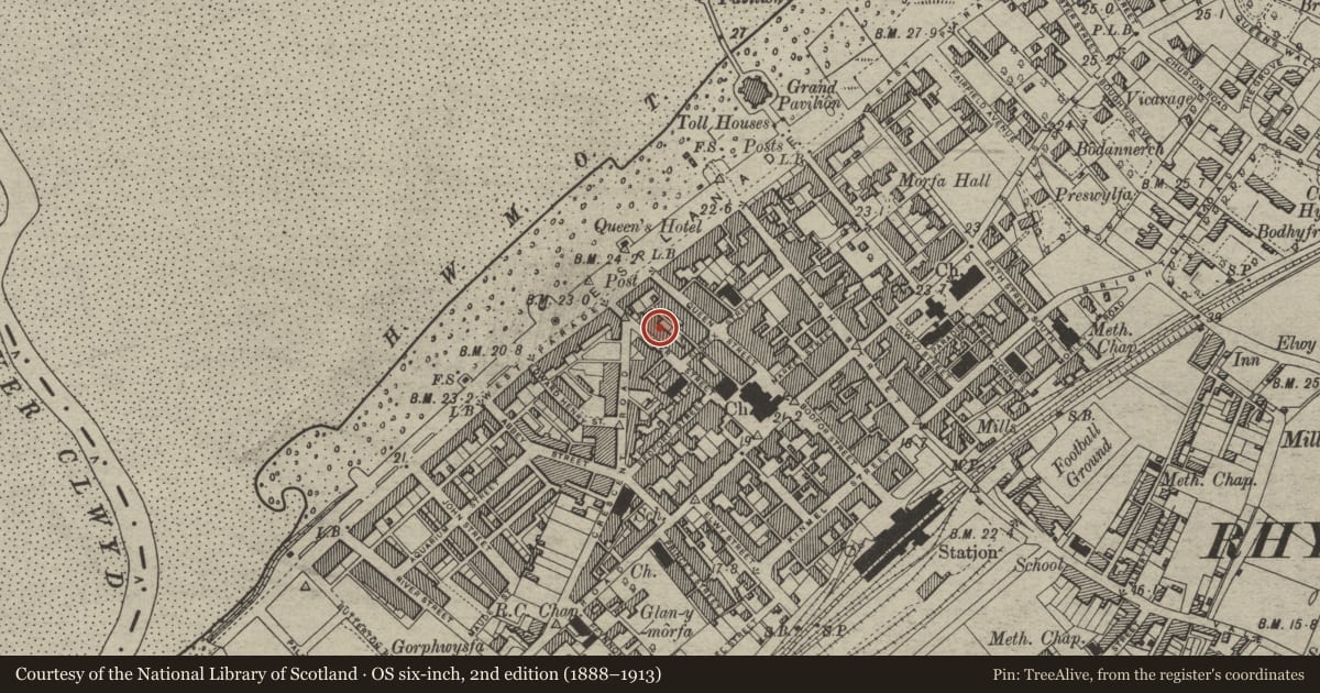 Ordnance Survey six-inch map, 2nd edition (1888–1913) covering the location of 47 Water Street, Rhyl, Denbighshire, with a pin at the register's coordinates
