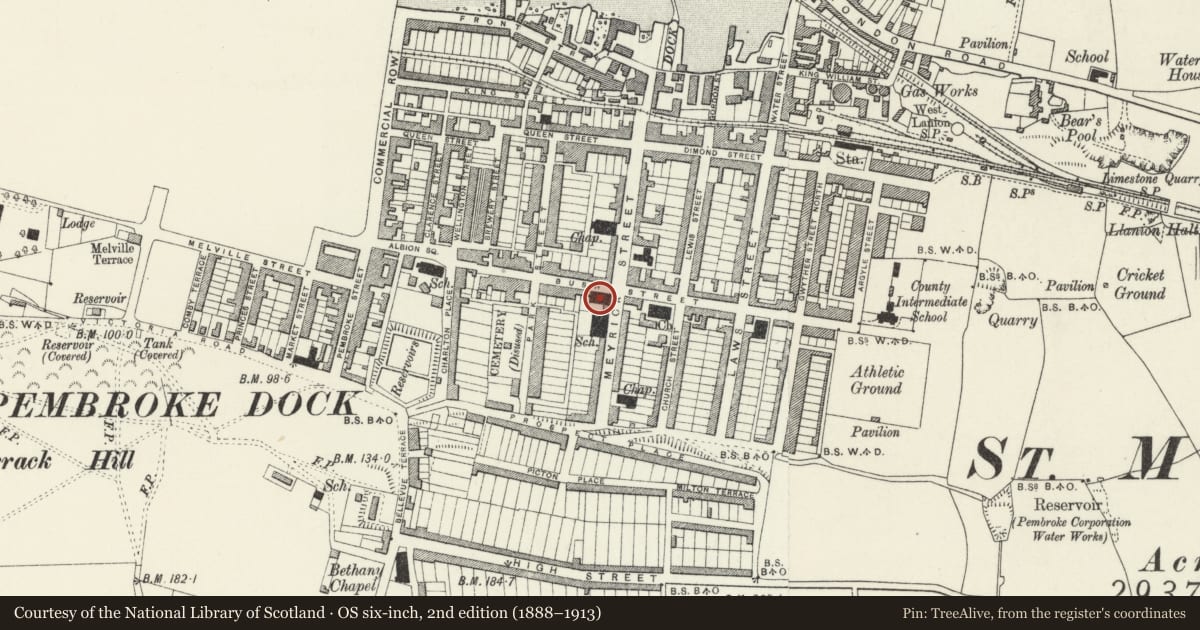 Ordnance Survey six-inch map, 2nd edition (1888–1913) covering the location of Bethel Baptist Church including NW Schoolroom and area railings, Pembroke Dock, Pembrokeshire, with a pin at the register's coordinates
