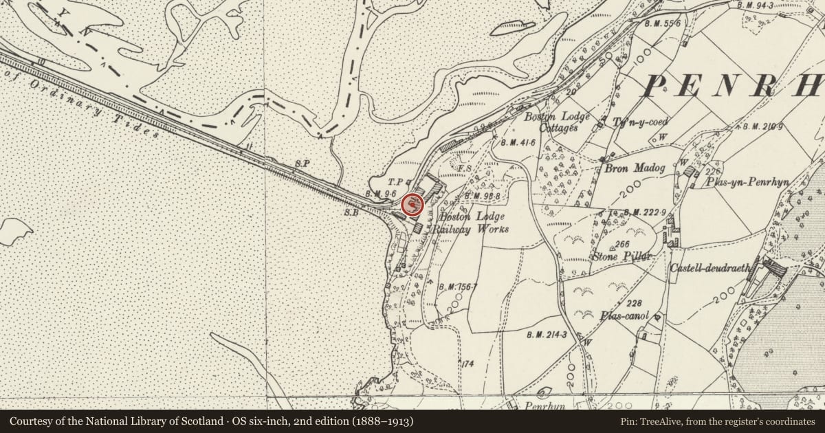 Ordnance Survey six-inch map, 2nd edition (1888–1913) covering the location of Locker Room Block at Boston Lodge, Penrhyndeudraeth, Gwynedd, with a pin at the register's coordinates