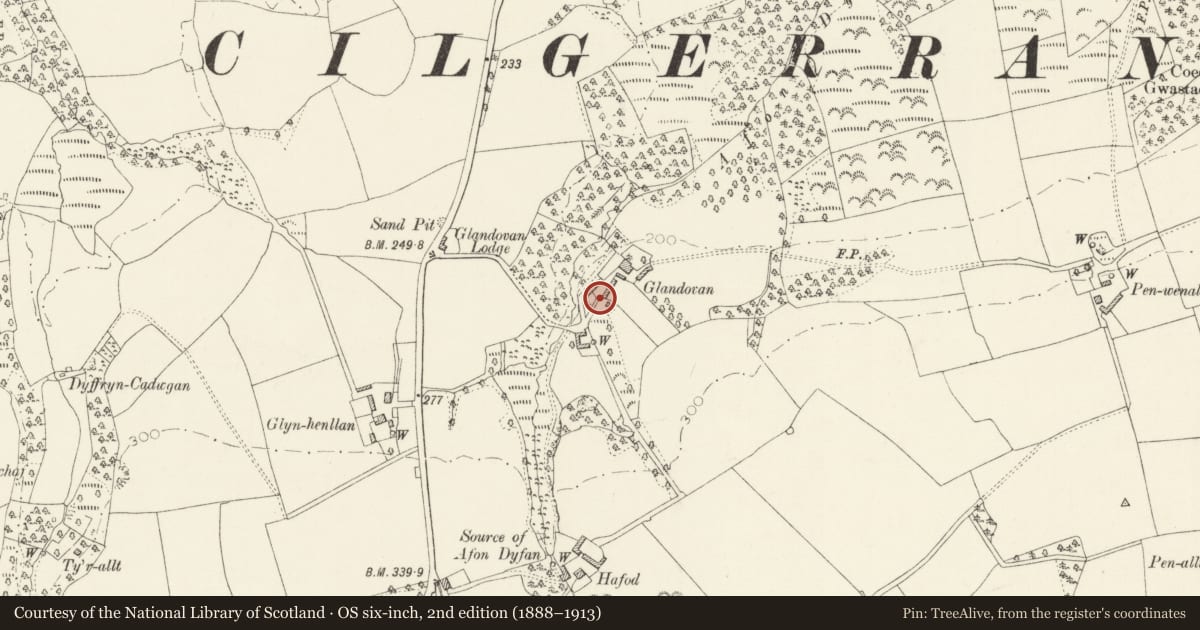 Ordnance Survey six-inch map, 2nd edition (1888–1913) covering the location of Attached Wall with Gatepiers, Cilgerran, Pembrokeshire, with a pin at the register's coordinates